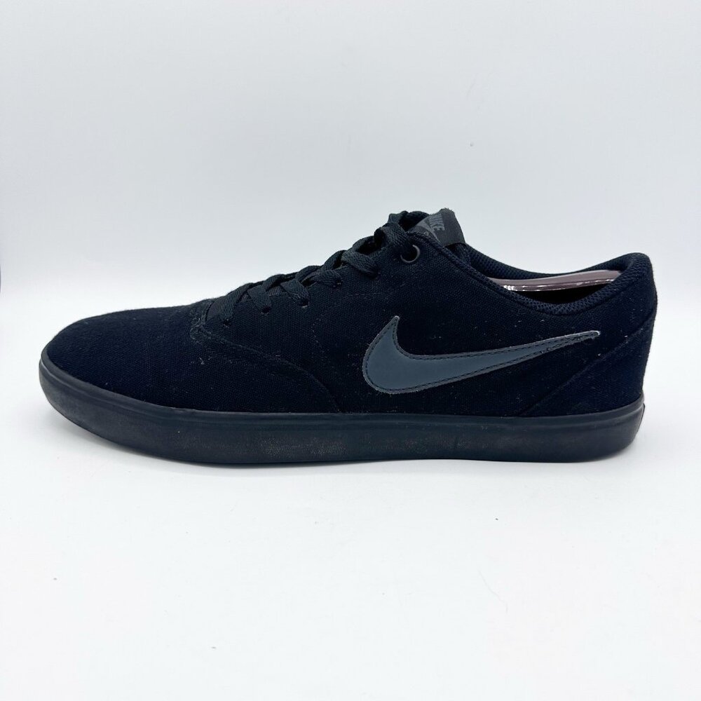 Nike SB Skate Shoes Men's 11 Black Check Solarsoft Canvas Skateboarding Sneakers